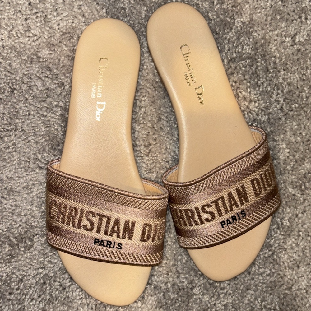 Dior Dway slides in Rosegold